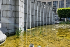 Fontaine Monts des Arts à Bruxelles vertical / Fontein Kunstberg in Brussel vertical